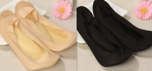 3D Arch Foot Massage Health Care Women Summer Socks Ice Silk Socks Shallow Mouth Silica Gel Invisible Slippers Feet Care