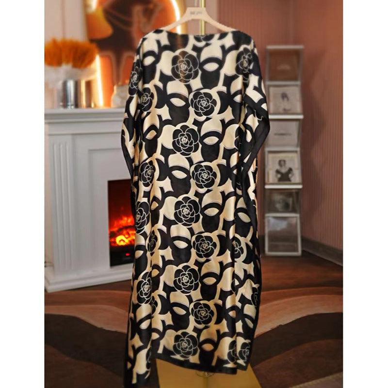 Women's Split Shawl With Contrast Color Pattern Malay Clothing