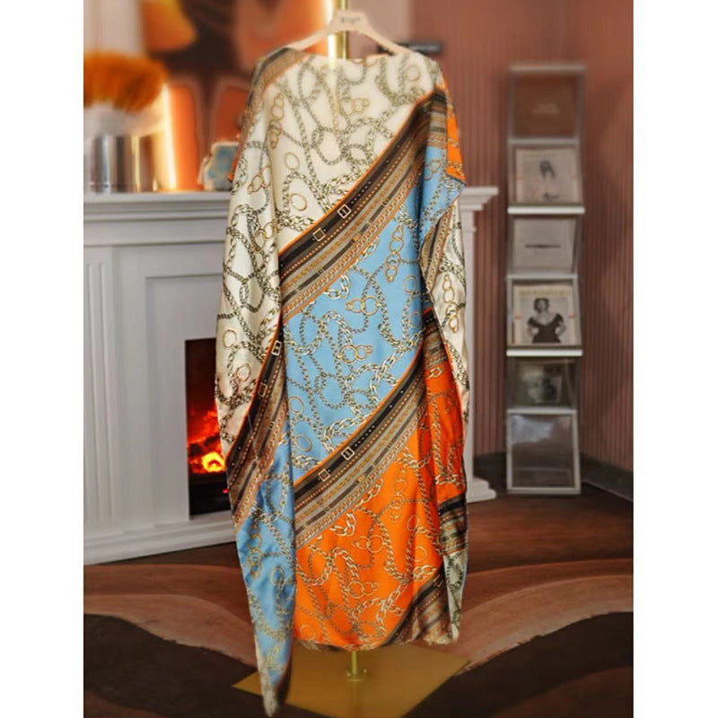 Women's Split Shawl With Contrast Color Pattern Malay Clothing